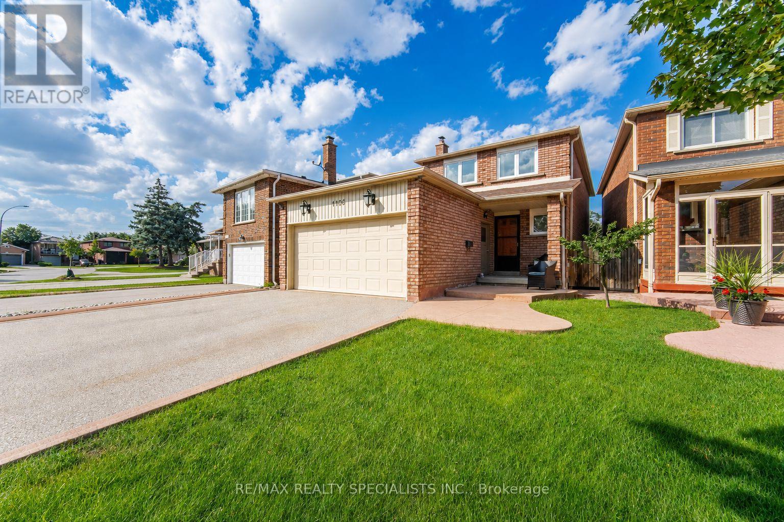 1106 HIGHGATE PLACE Property Photo 1