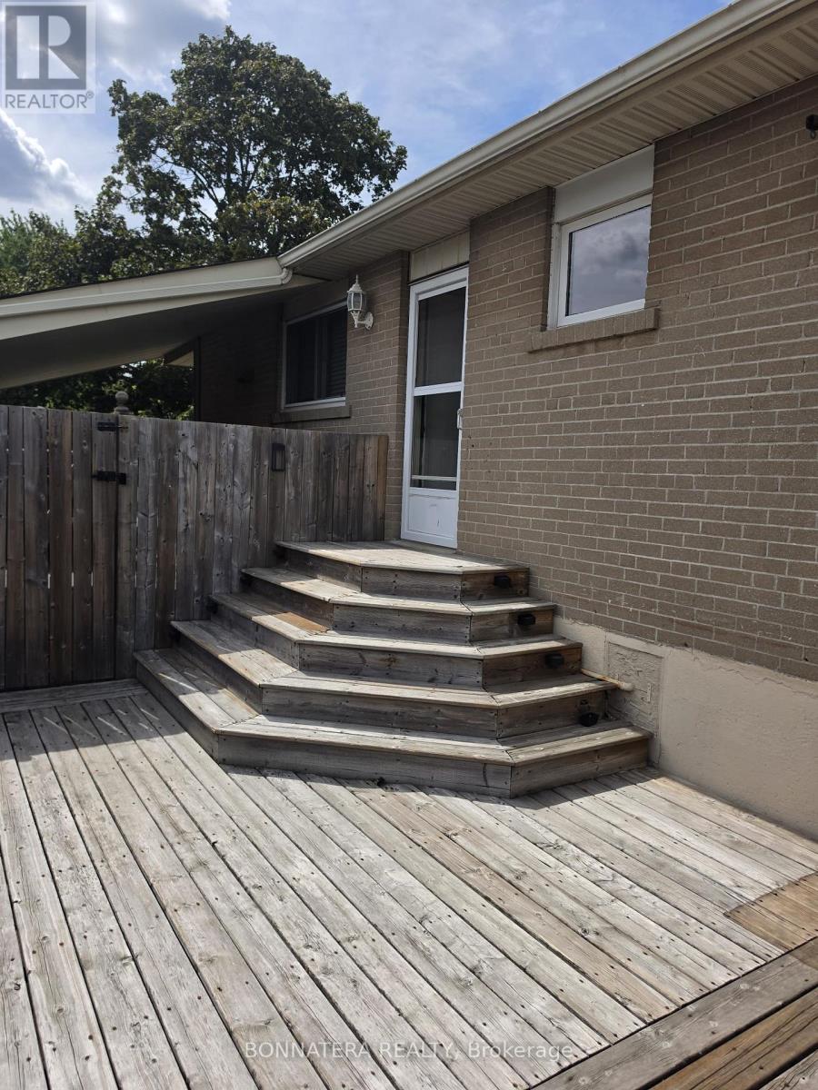 14 NORTHWOOD DRIVE