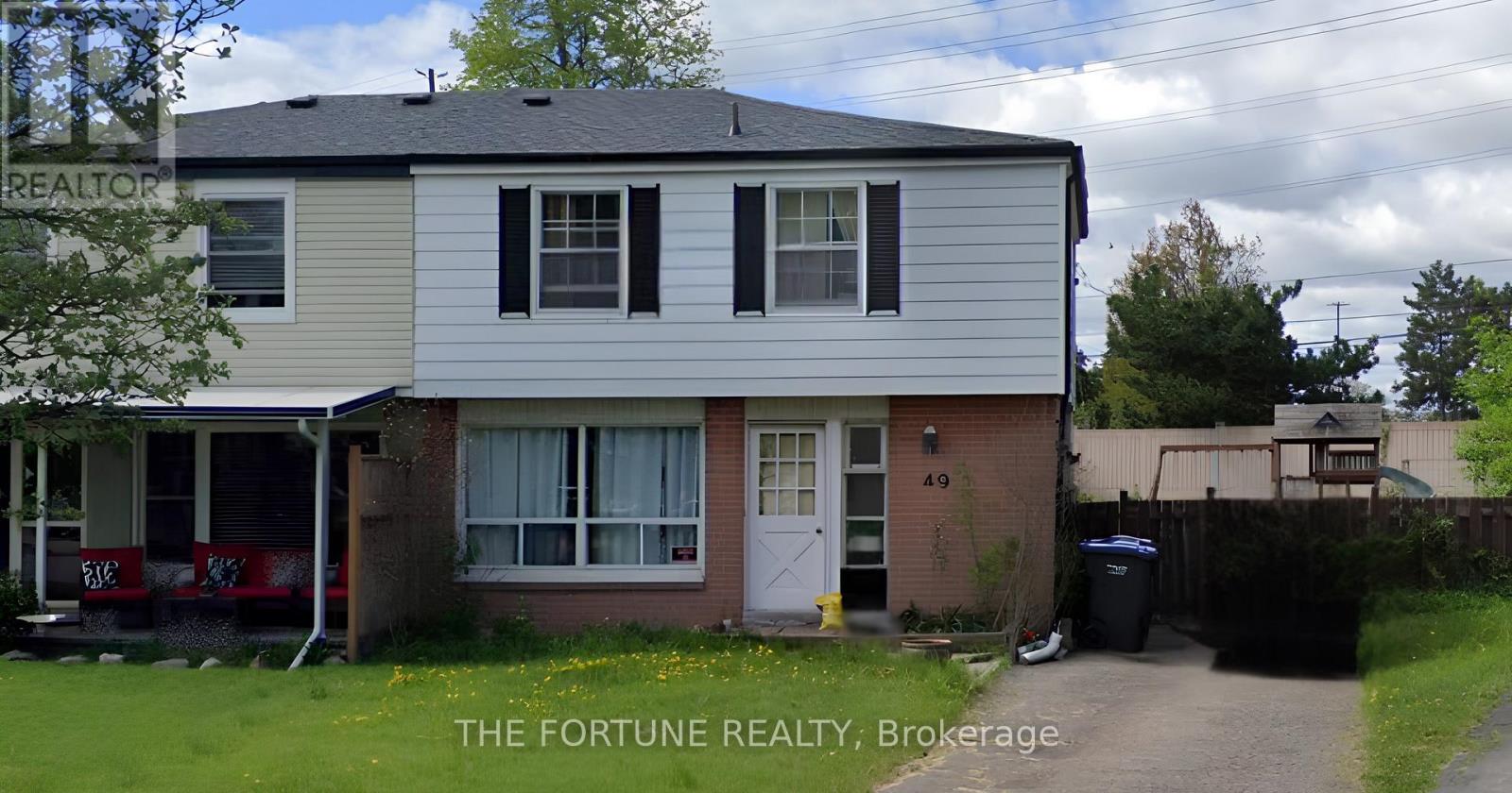 49 BRENTWOOD DRIVE Property Photo 1