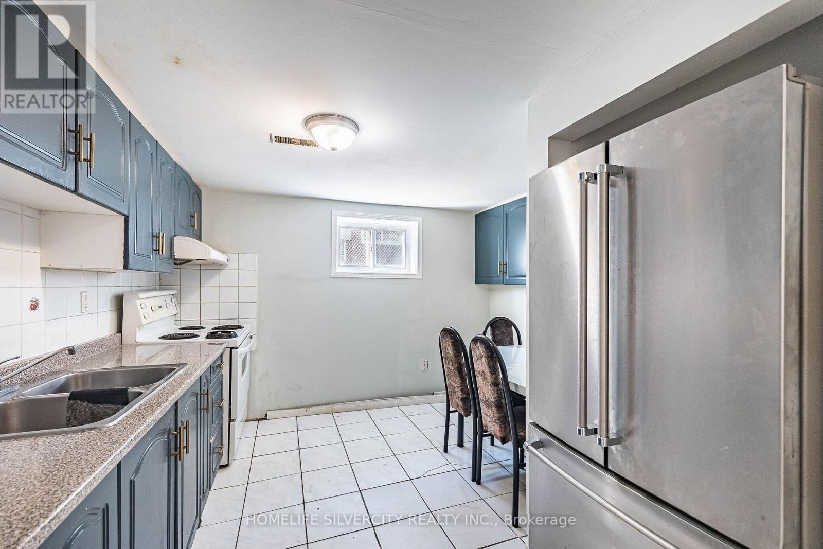 3669 Corliss Crescent Property Photo 32