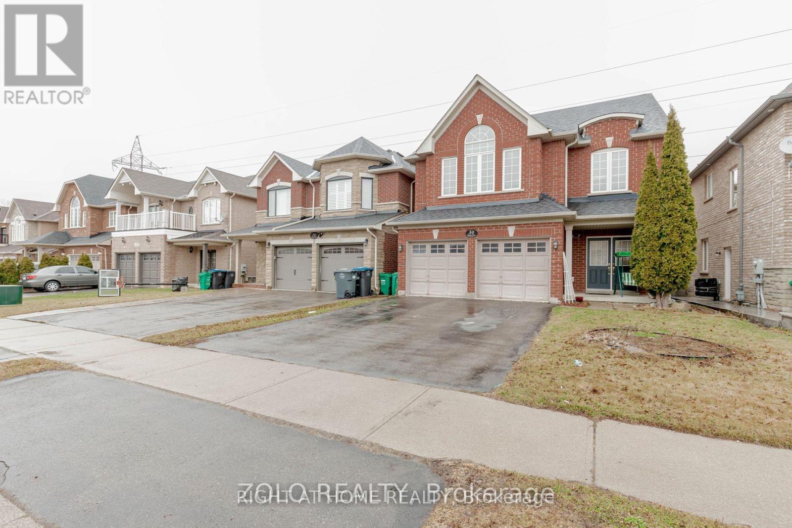 30 TATRA CRESCENT Property Photo 1