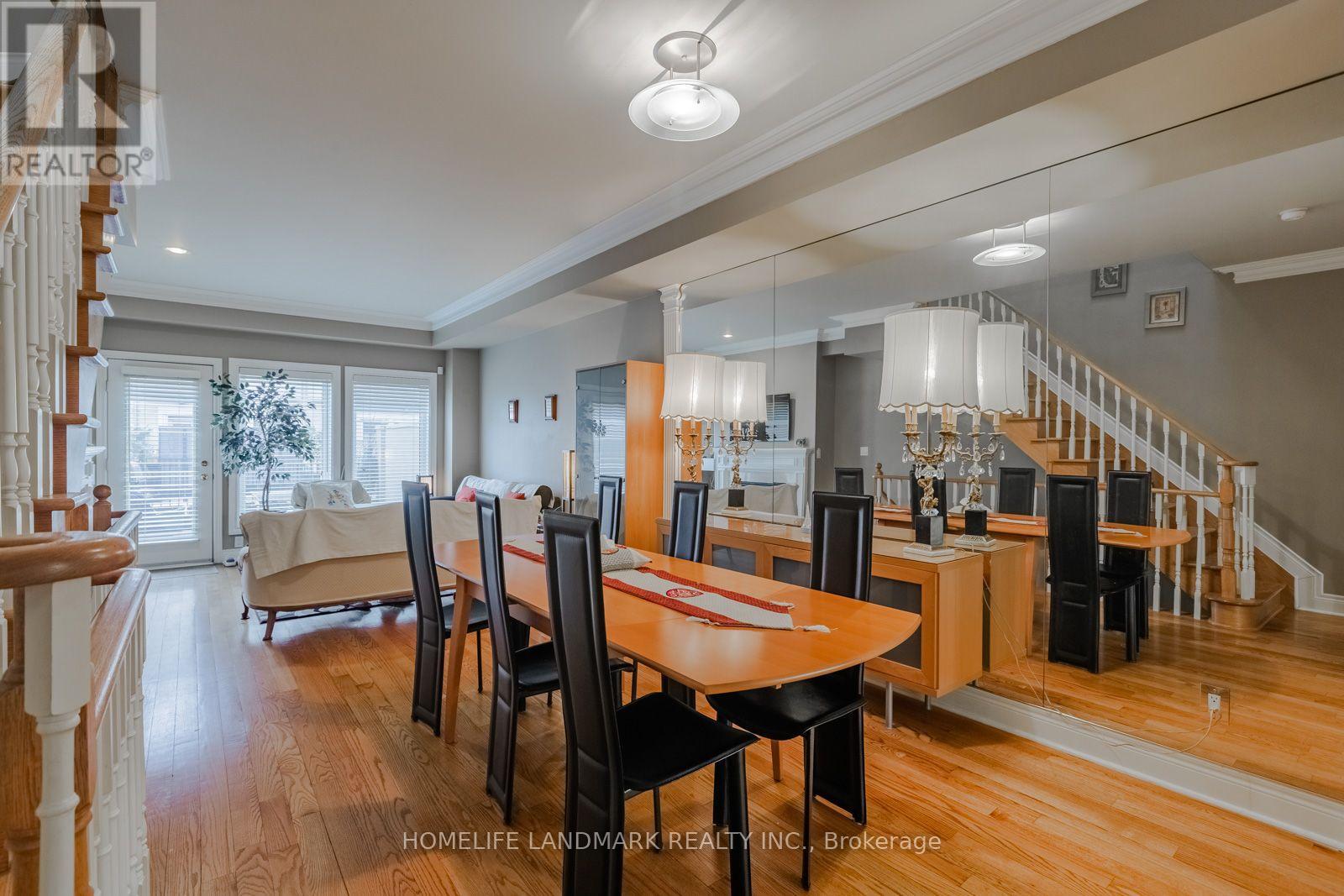 B - 2283 Lake Shore Boulevard W Property Photo 4