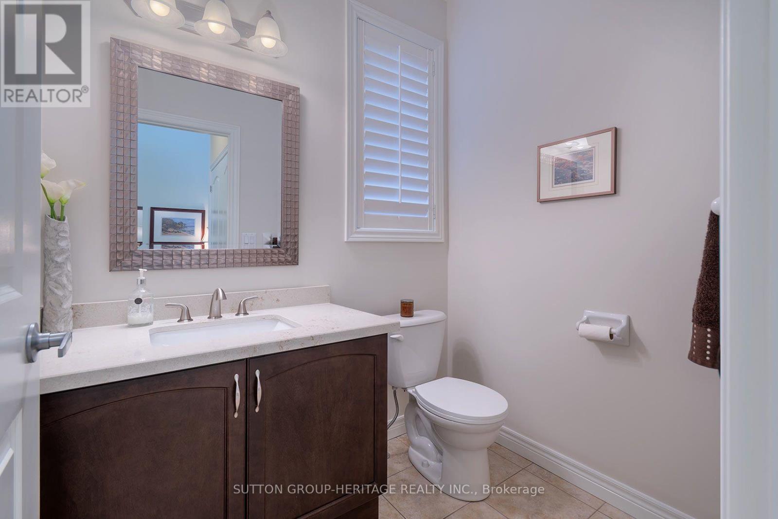 160 - 2120 Itabashi Way Property Photo 22