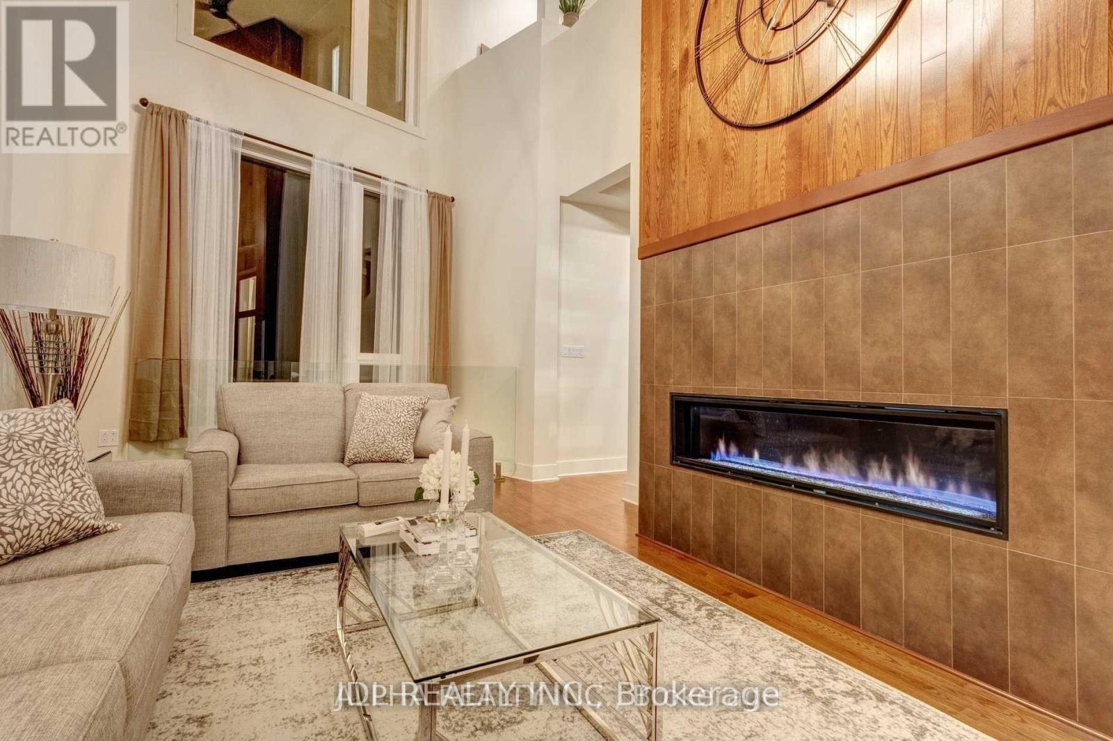 1436 Haig Boulevard Property Photo 10