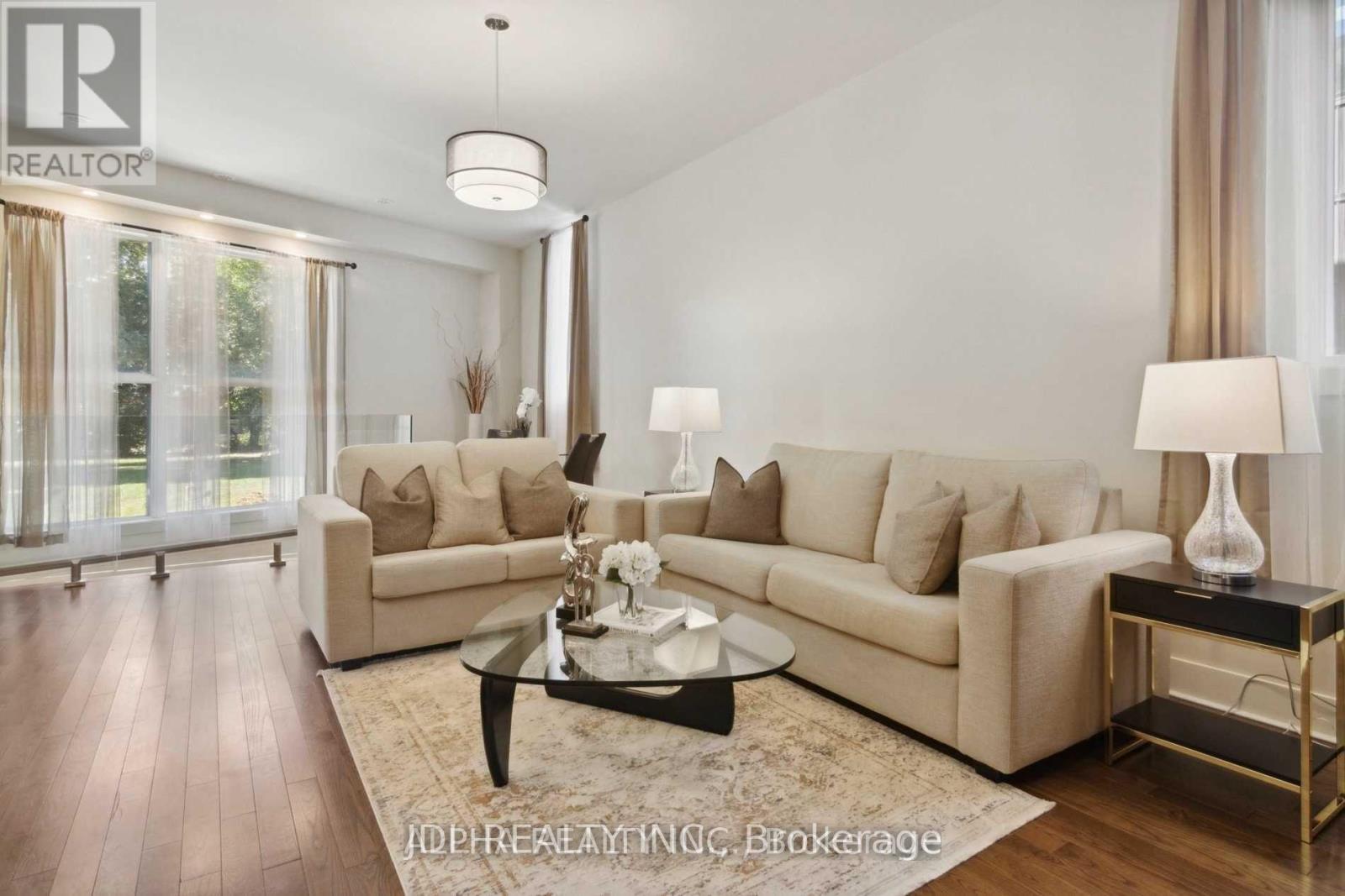 1436 Haig Boulevard Property Photo 12