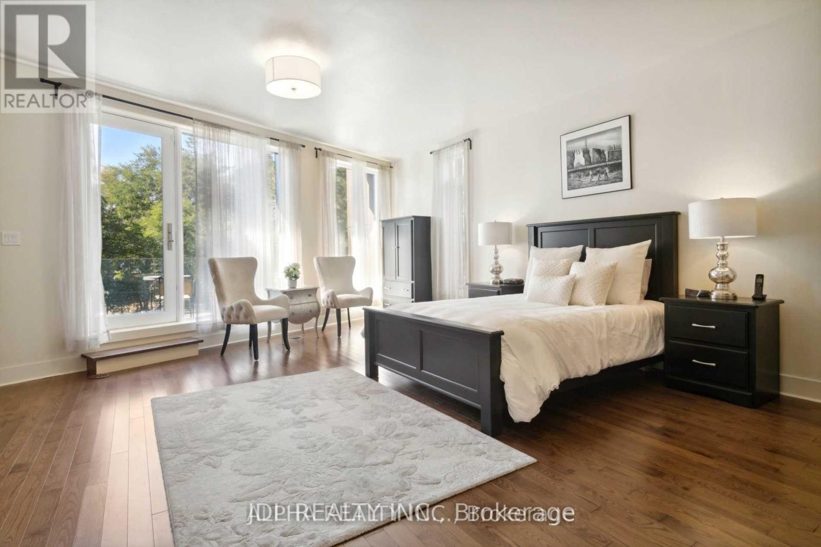 1436 Haig Boulevard Property Photo 23