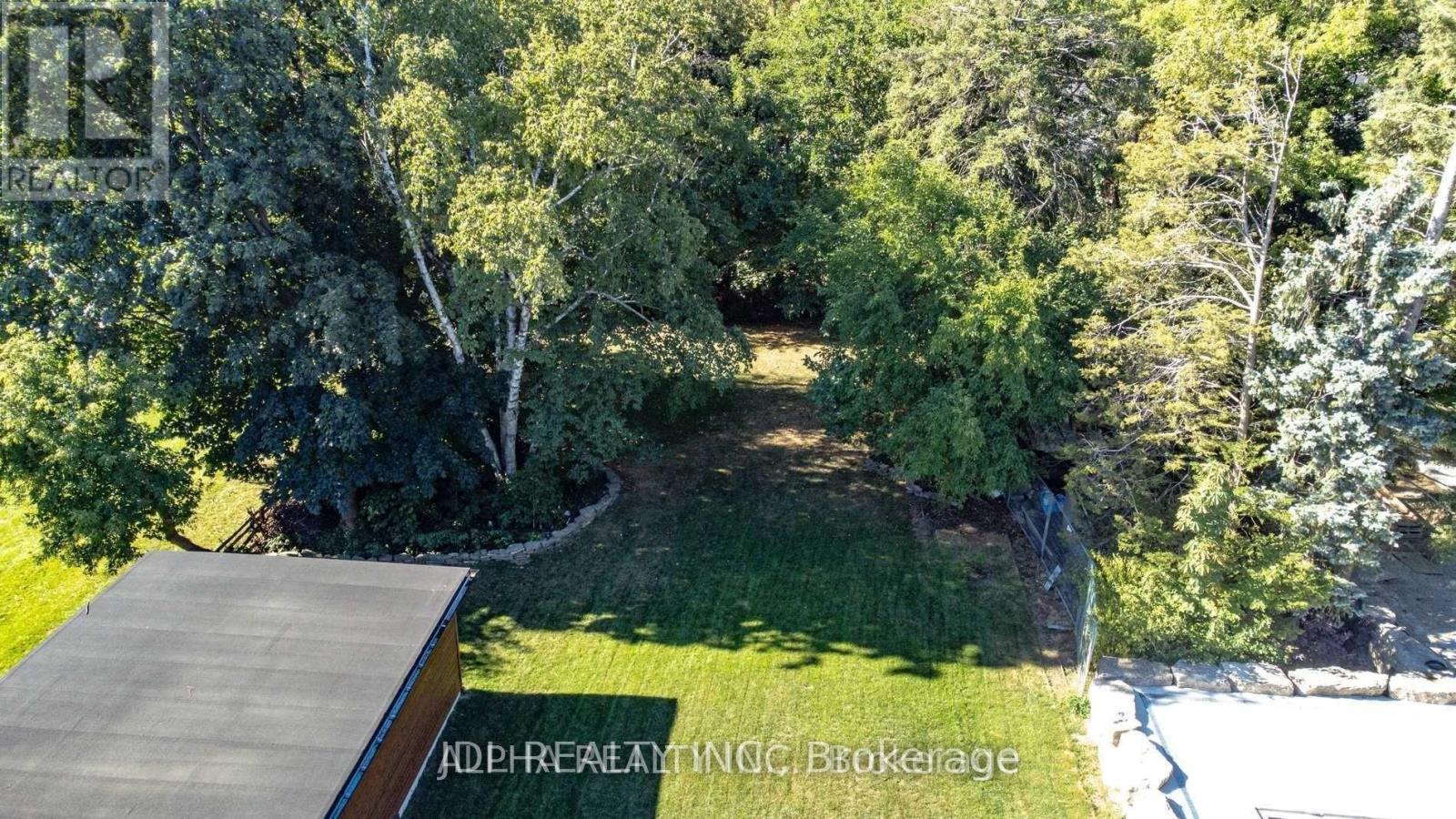1436 Haig Boulevard Property Photo 25