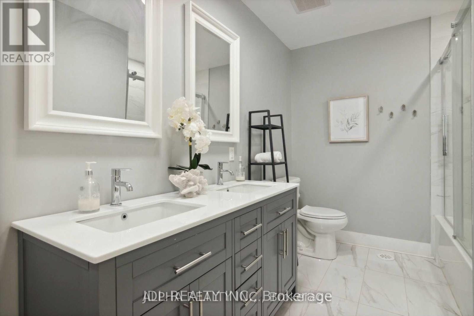 1436 Haig Boulevard Property Photo 31