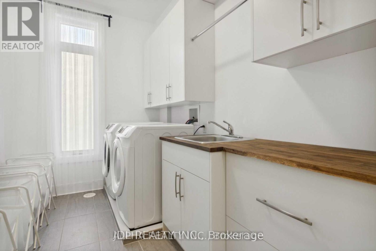 1436 Haig Boulevard Property Photo 32
