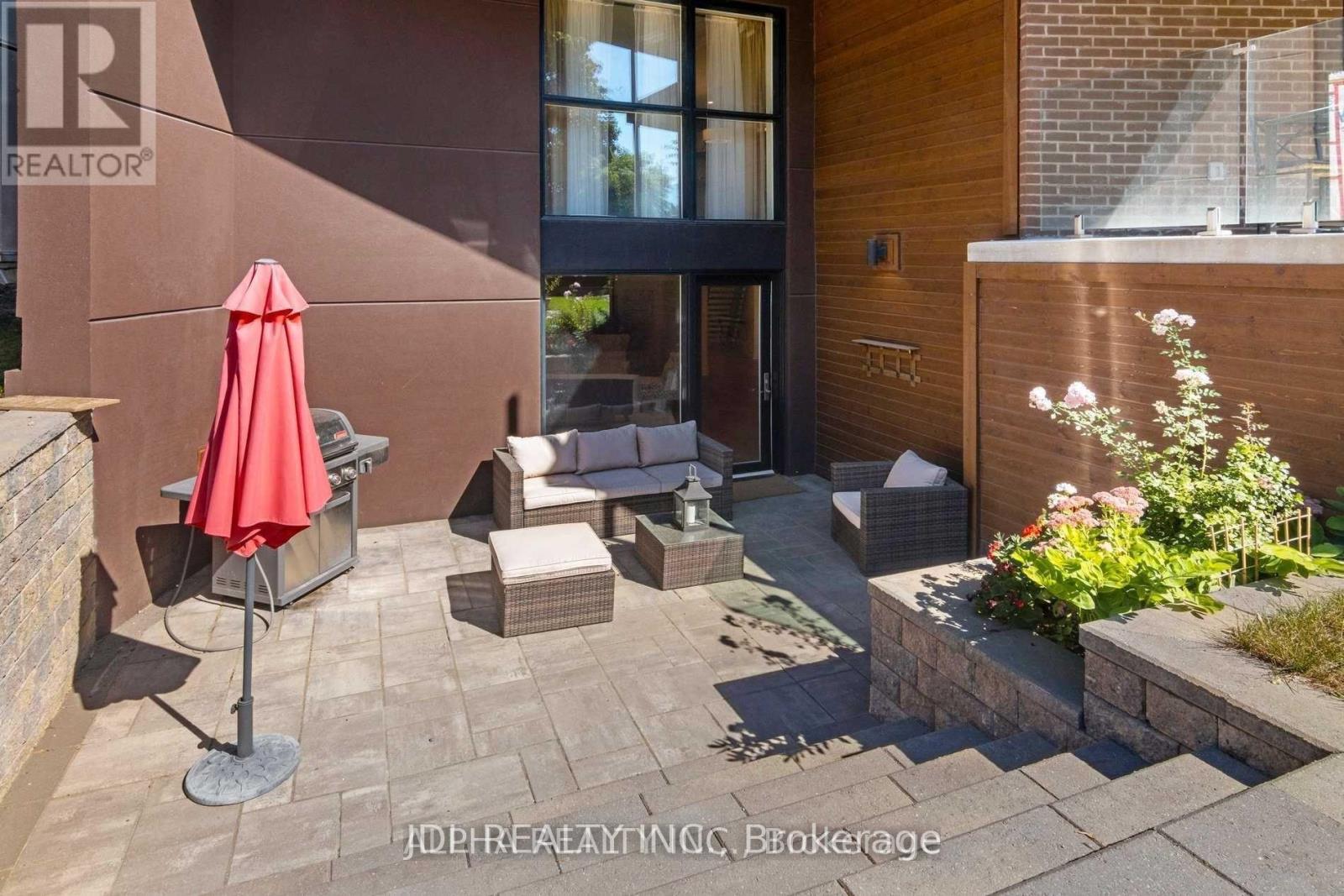 1436 Haig Boulevard Property Photo 36