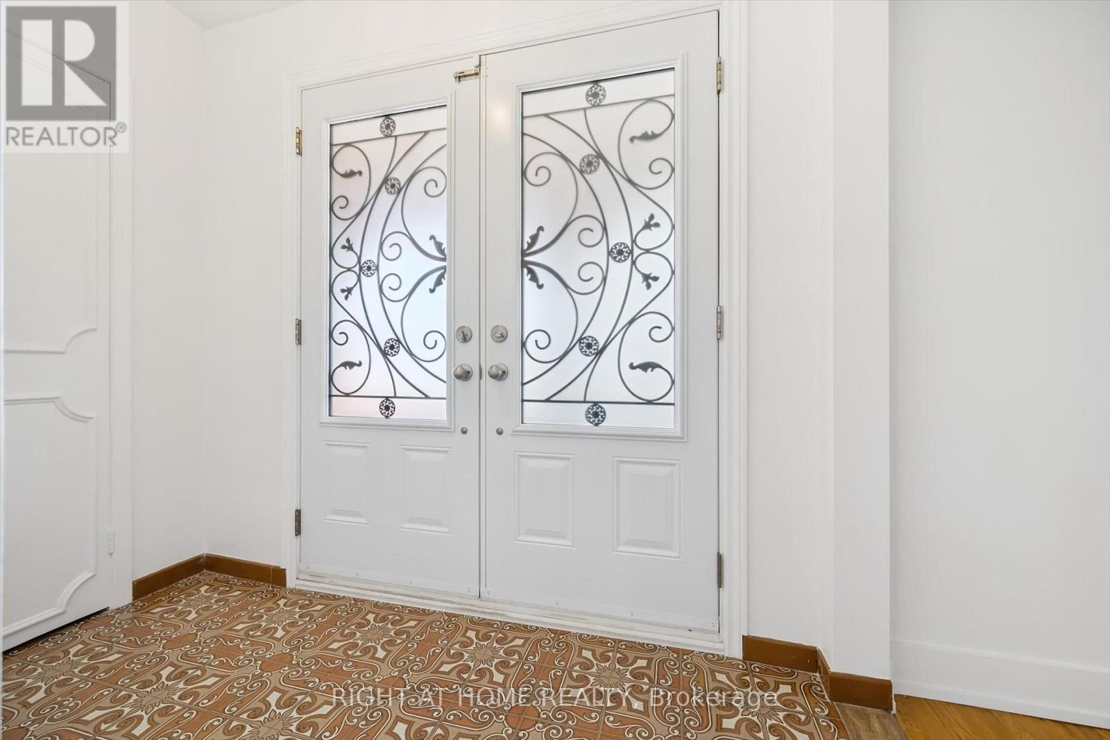 27 Jocada Road Property Photo 6