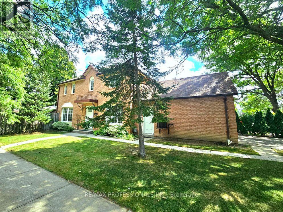 1 - 500 SILVERTHORNE CRESCENT