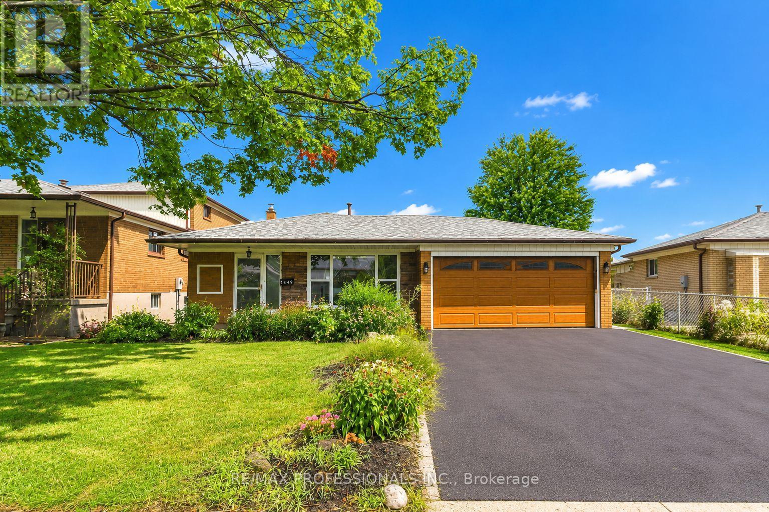 7449 Pickfair Drive Property Photo 1
