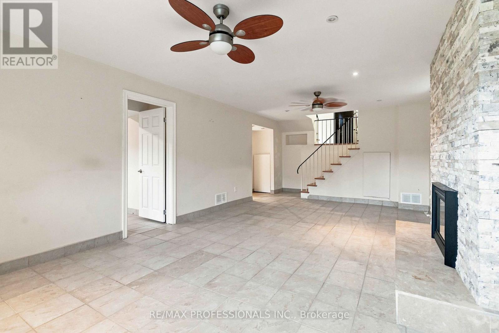 7449 Pickfair Drive Property Photo 25