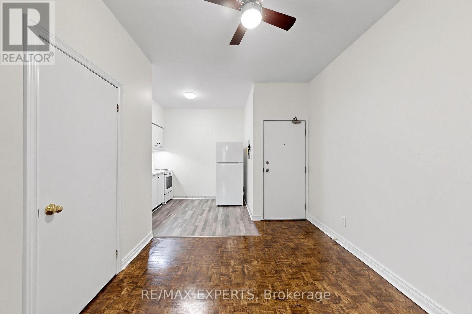 204 - 218 Close Avenue Property Photo 9