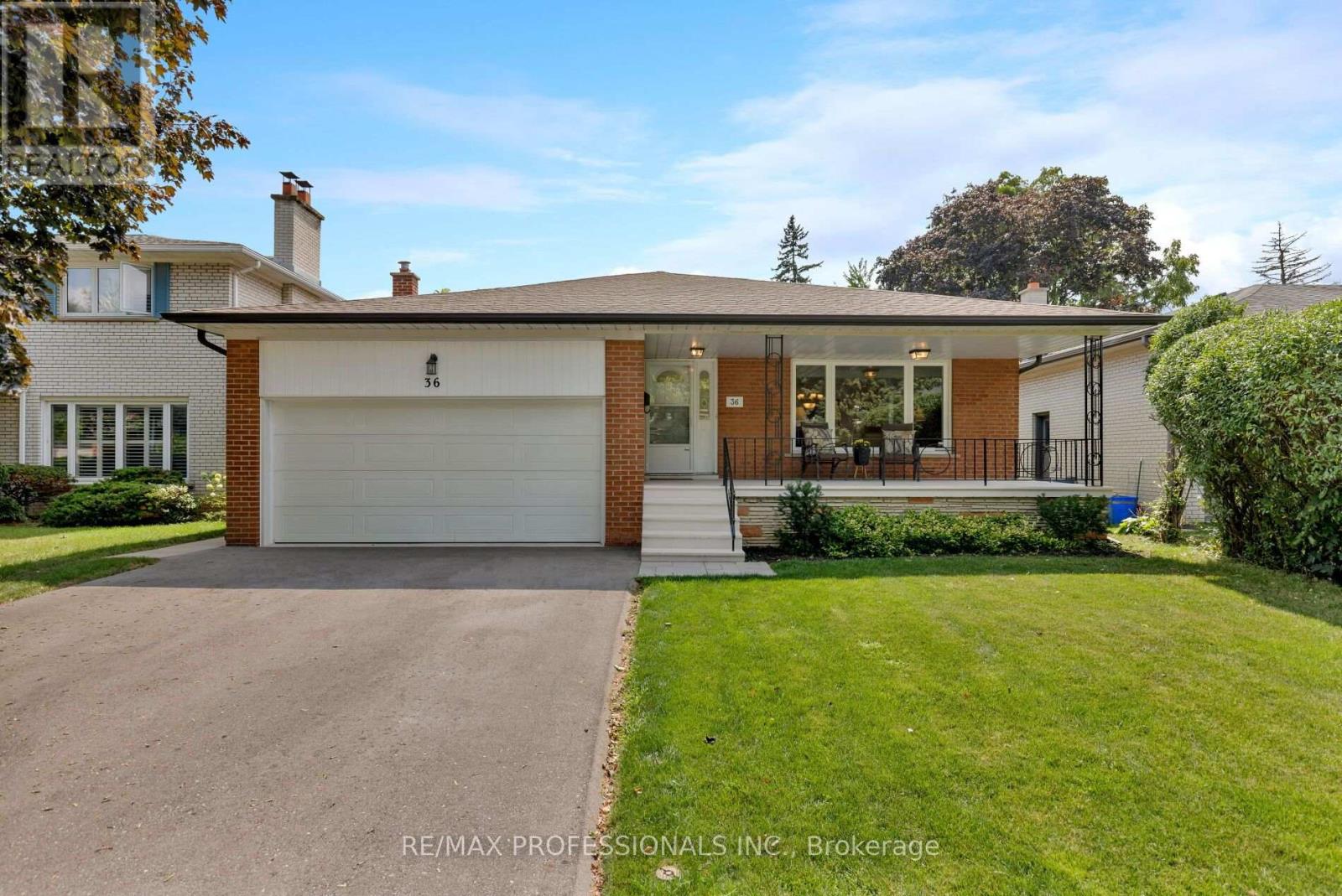 36 Thicket Road Property Photo 1