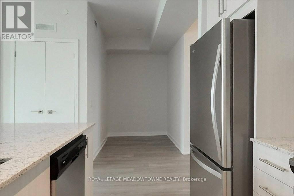 2411 - 4055 Parkside Drive Property Photo 17