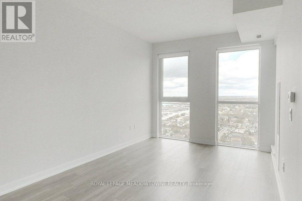 2411 - 4055 Parkside Drive Property Photo 20