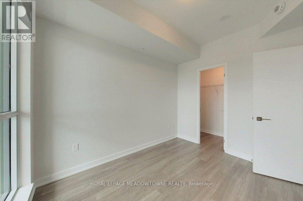 2411 - 4055 Parkside Drive Property Photo 23