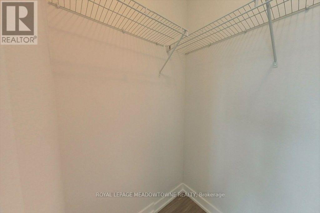 2411 - 4055 Parkside Drive Property Photo 25