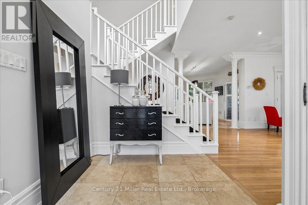 2355 Old Carriage Road Property Photo 6