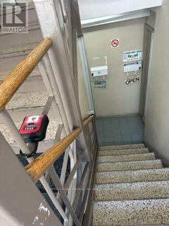 #2 - 783 Lawrence Avenue Property Photo 7