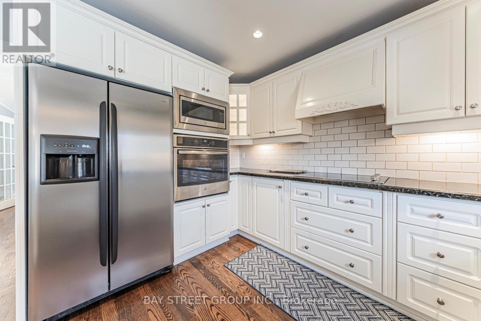 2191 Dunvegan Avenue Property Photo 12