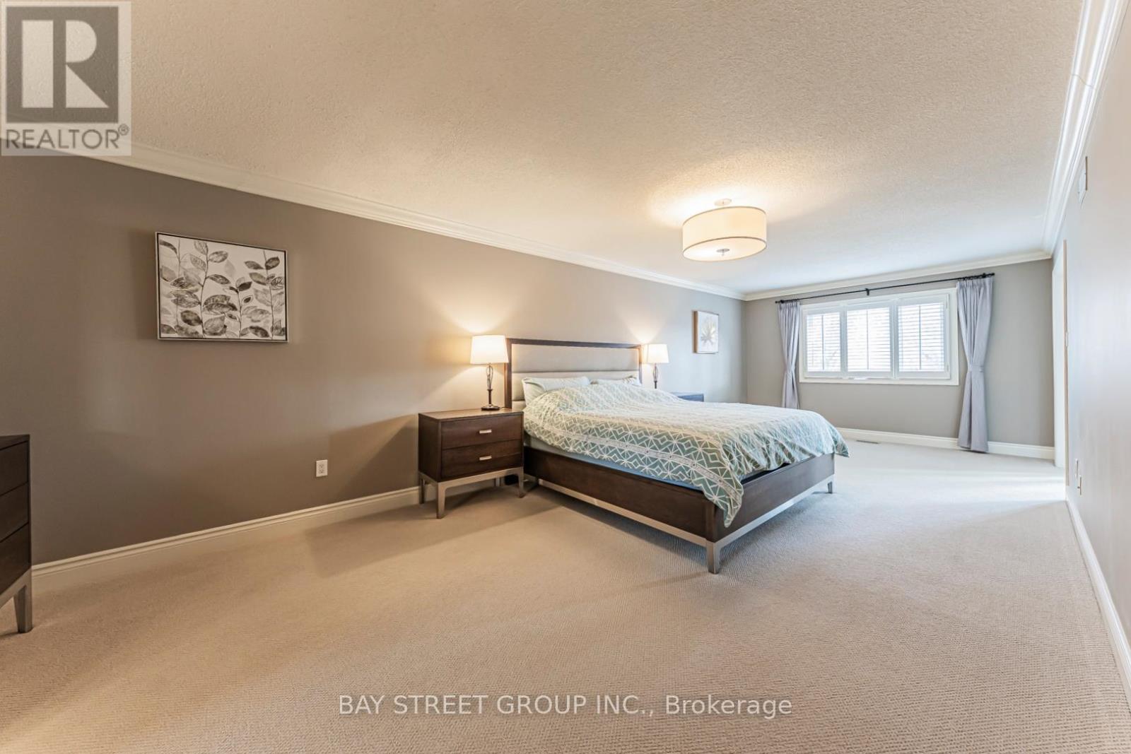 2191 Dunvegan Avenue Property Photo 27