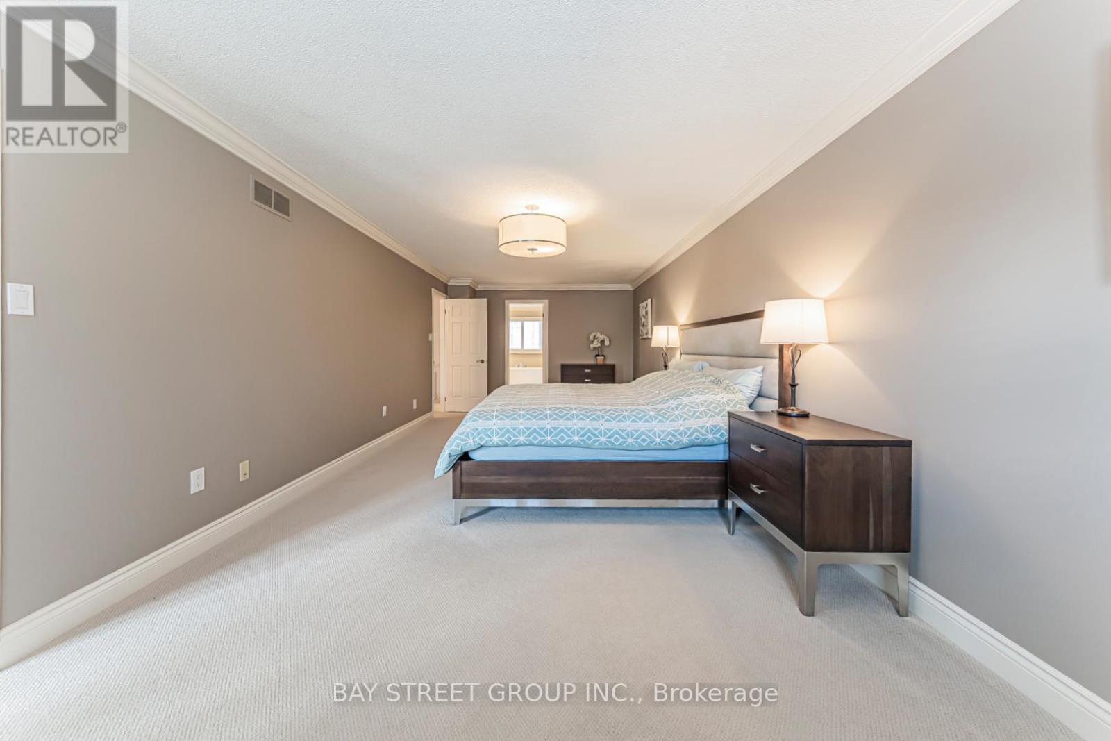 2191 Dunvegan Avenue Property Photo 30