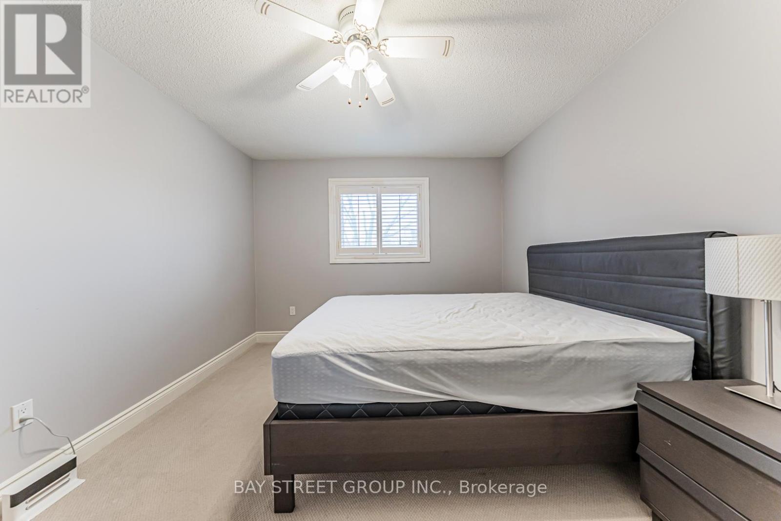 2191 Dunvegan Avenue Property Photo 36