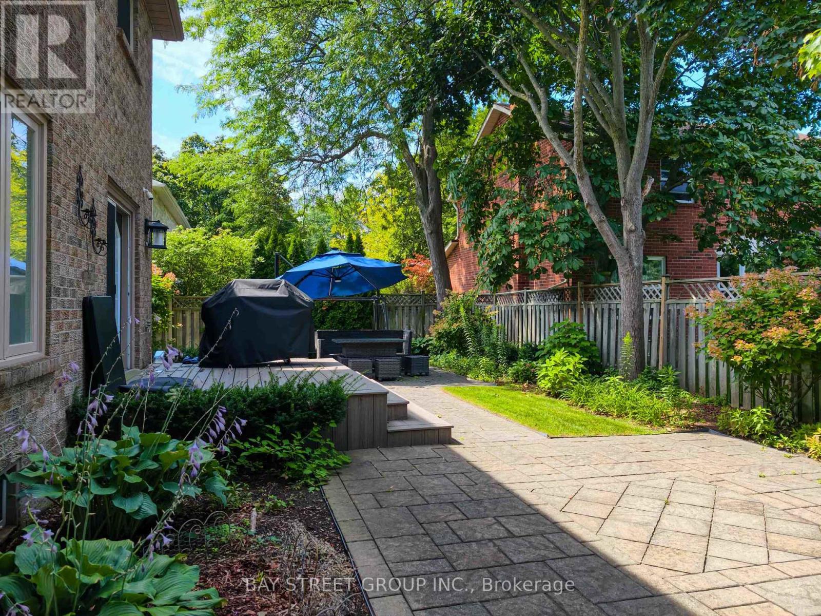 2191 Dunvegan Avenue Property Photo 49