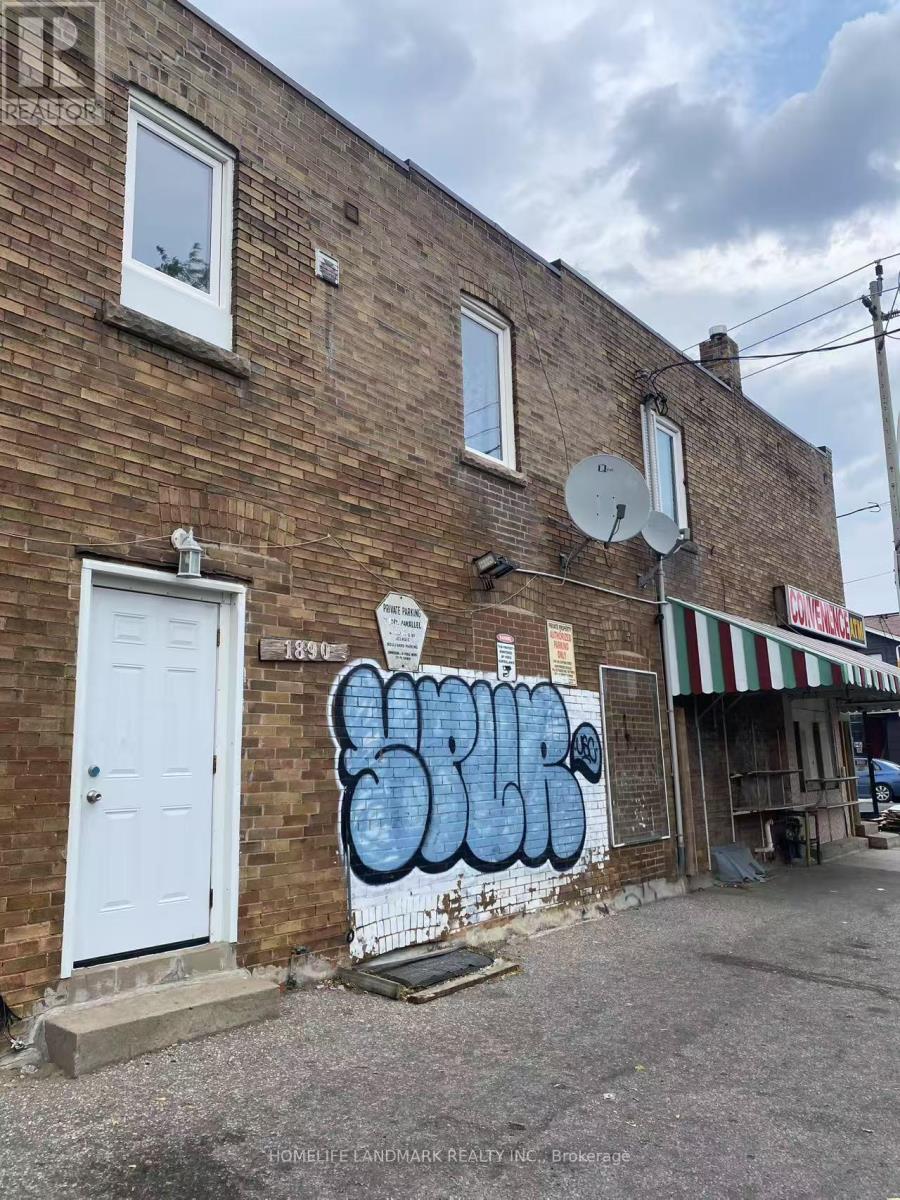 SECOND FLOOR - 1890 DUFFERIN STREET
