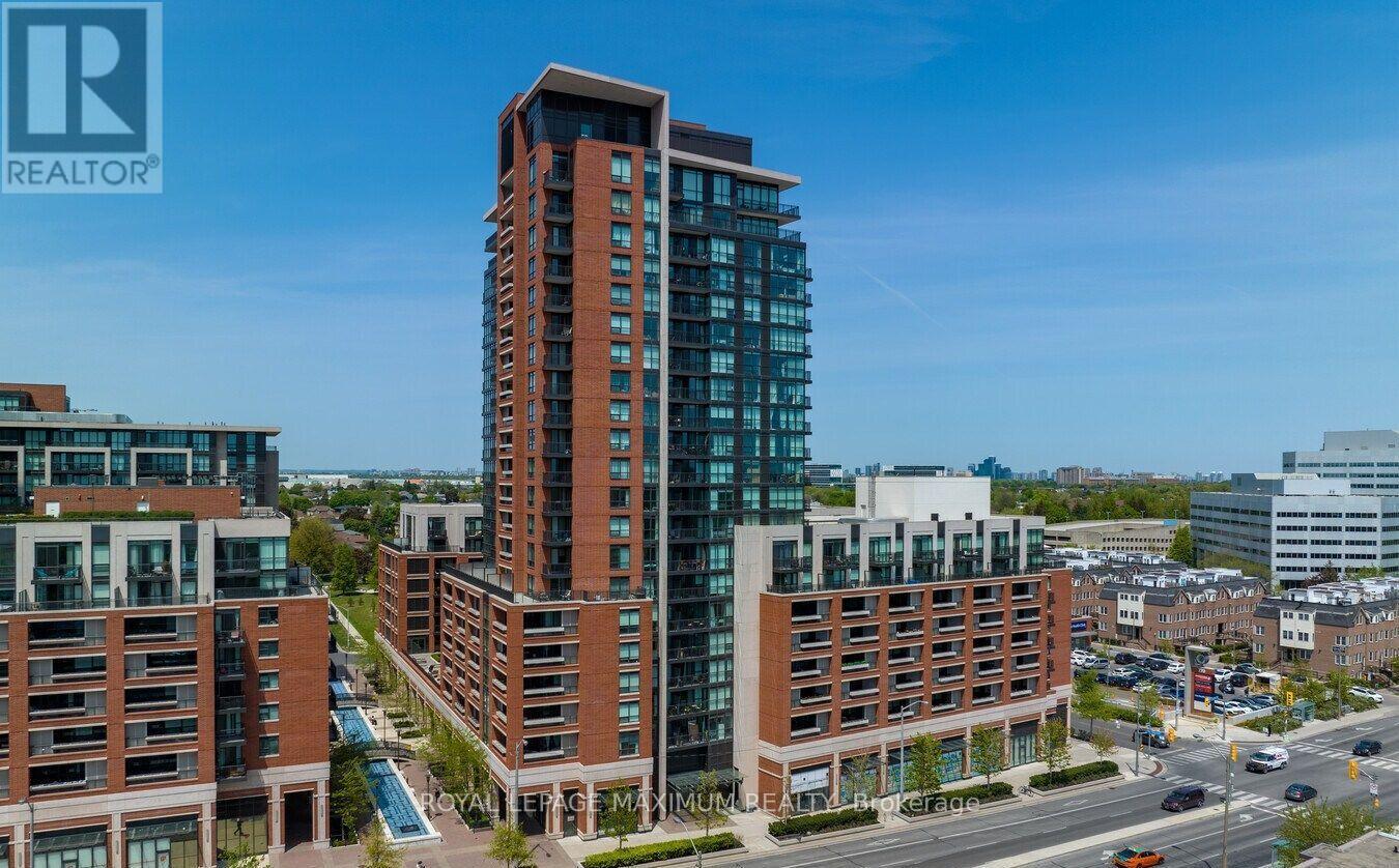 814 - 800 Lawrence Avenue W Property Photo 1