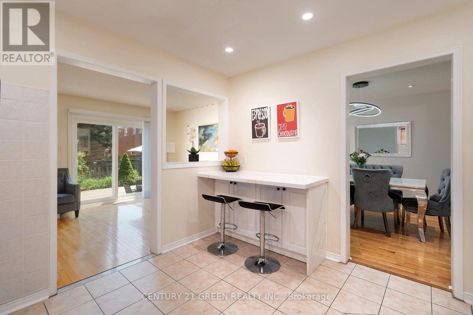 5806 Mersey Street Property Photo 12
