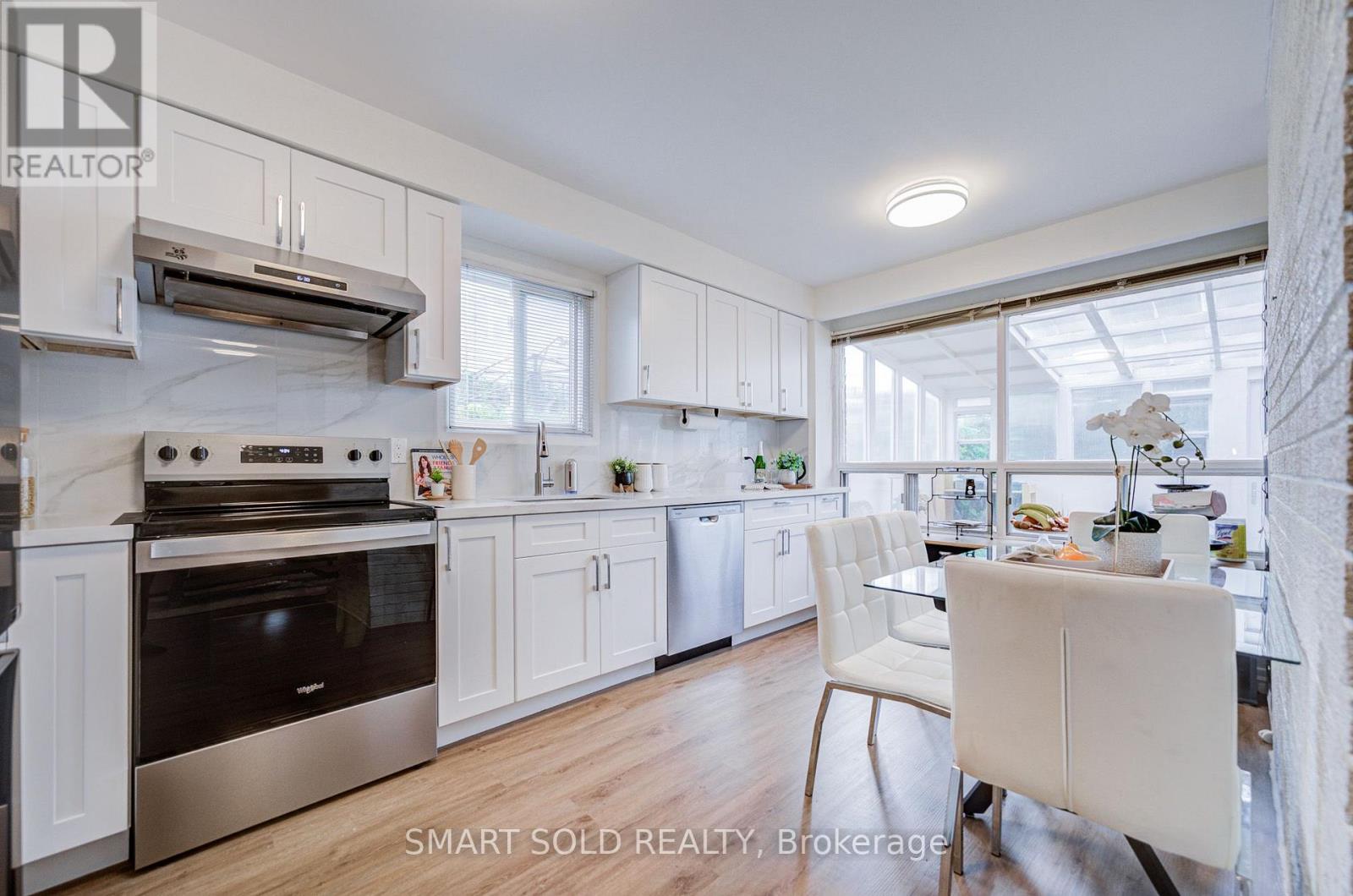 857 Messenger Meadow Drive Property Photo 11