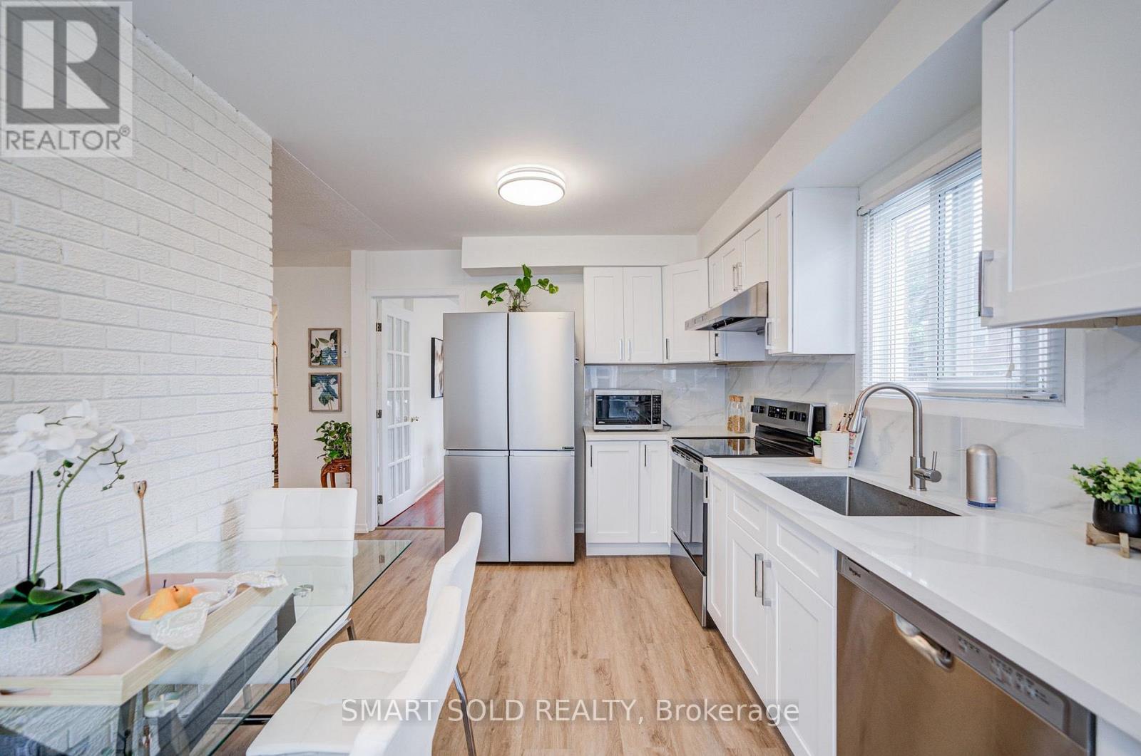 857 Messenger Meadow Drive Property Photo 15