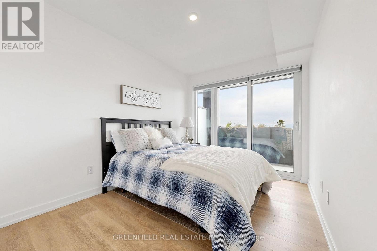 626 - 1100 Sheppard Avenue W Property Photo 13
