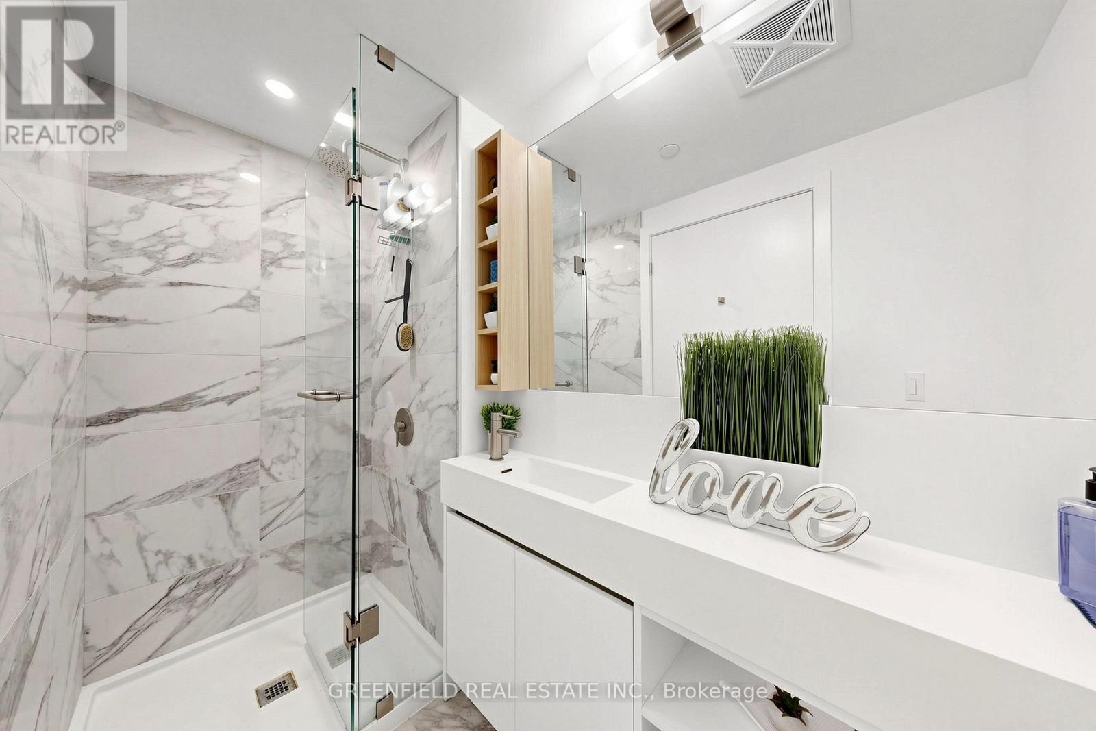 626 - 1100 Sheppard Avenue W Property Photo 22
