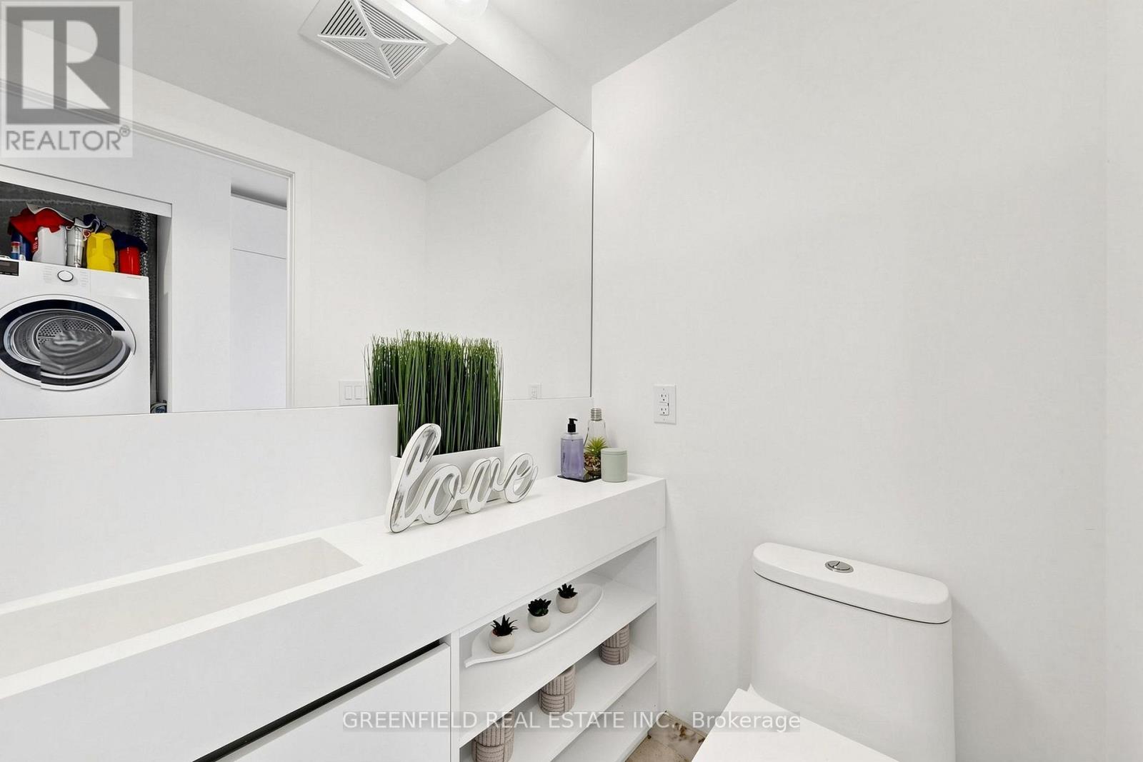 626 - 1100 Sheppard Avenue W Property Photo 23