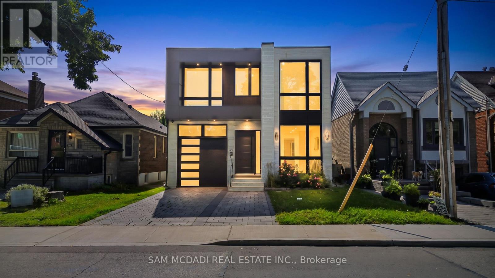 24 Twenty First Street Property Photo 1
