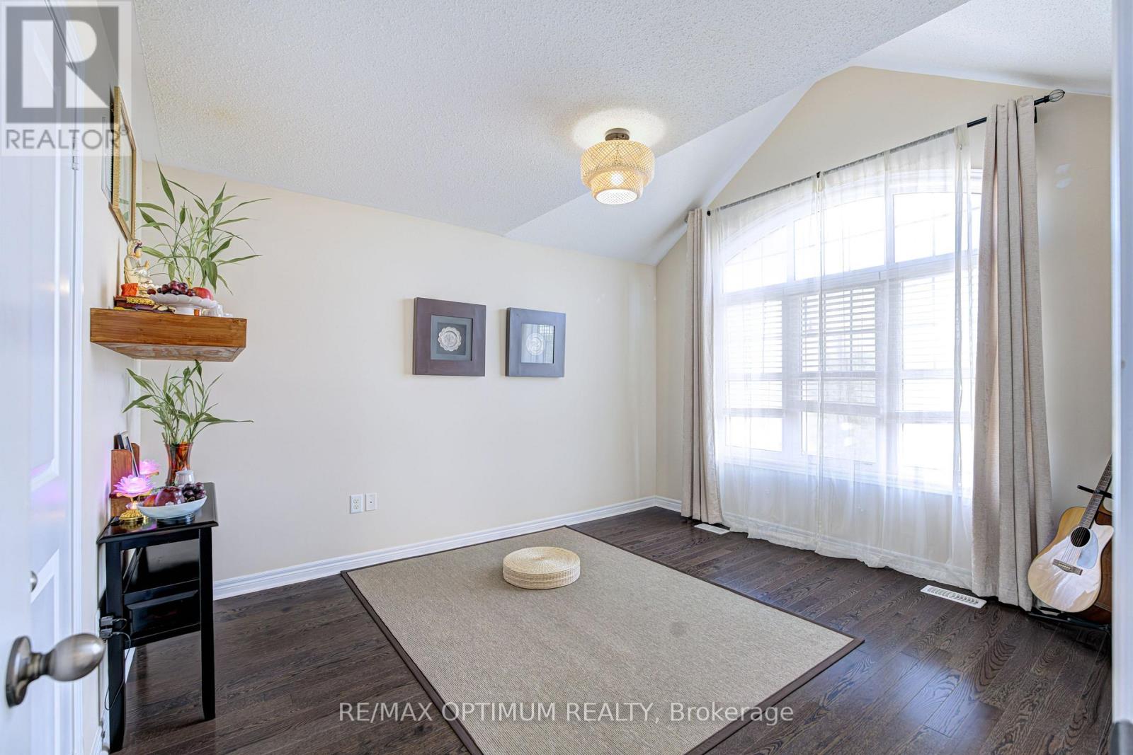 274 Buick Boulevard Property Photo 30