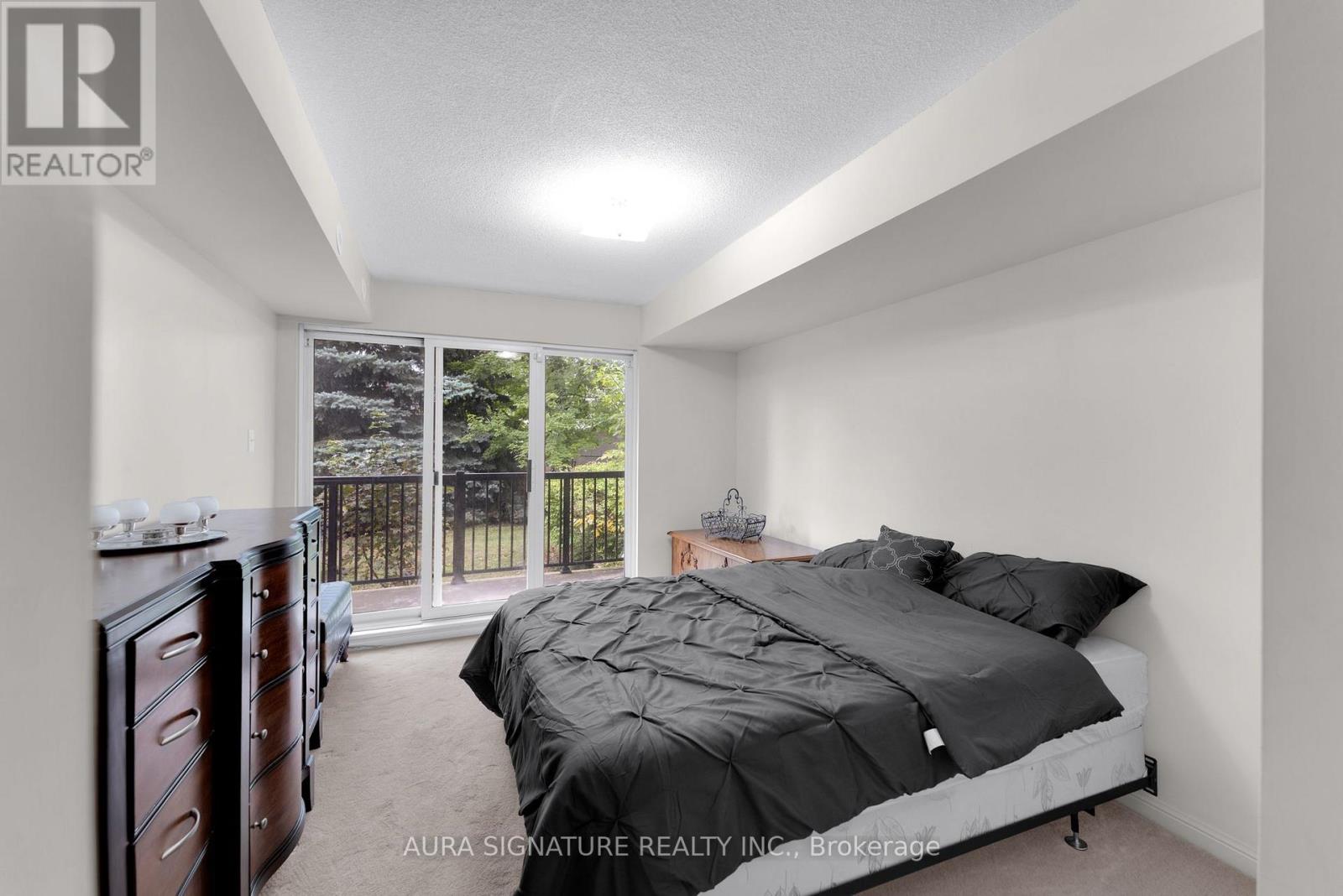 2142 - 105 George Appleton Way N Property Photo 17