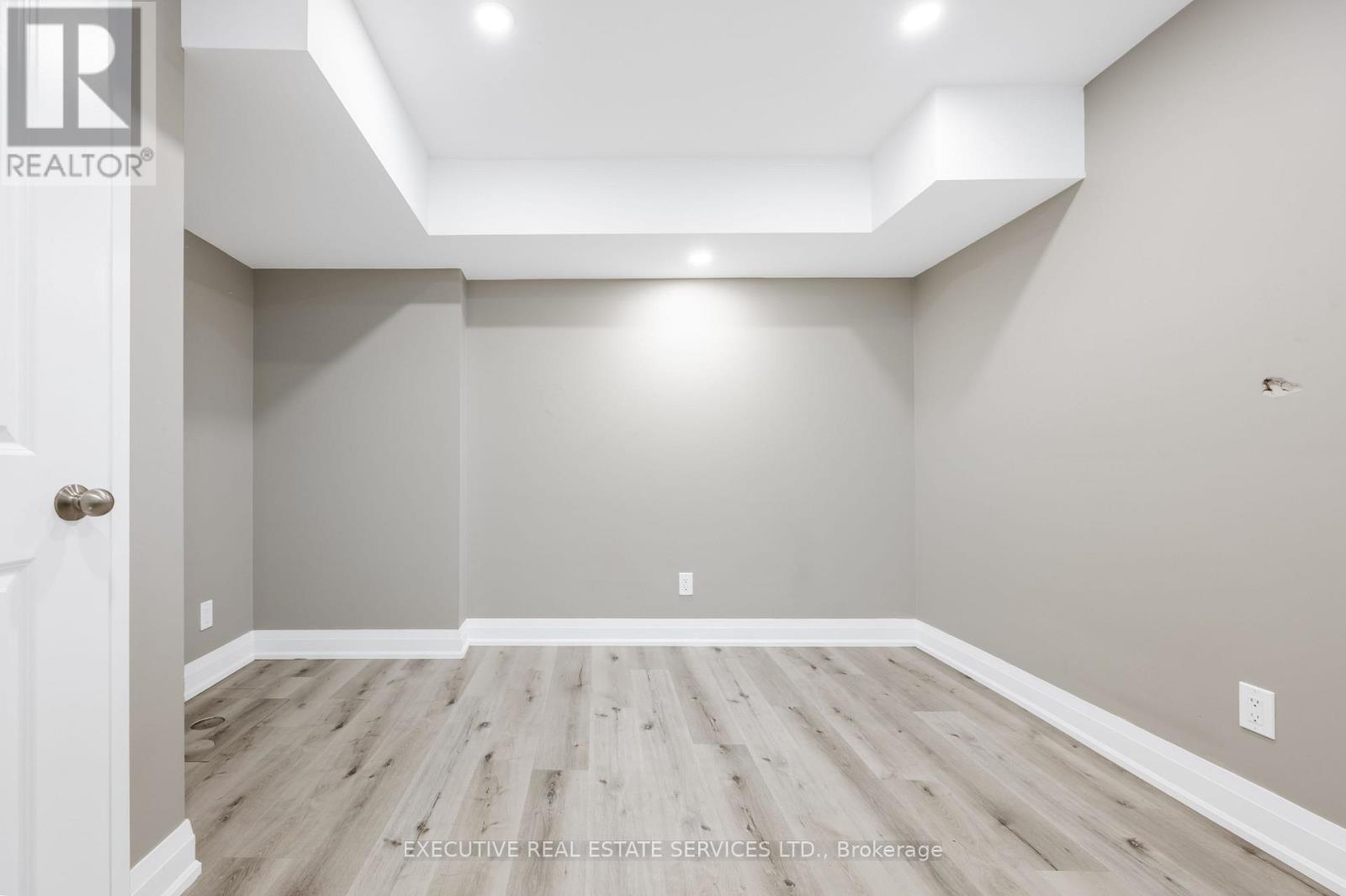 61 Truro (basement) Circle N Property Photo 17