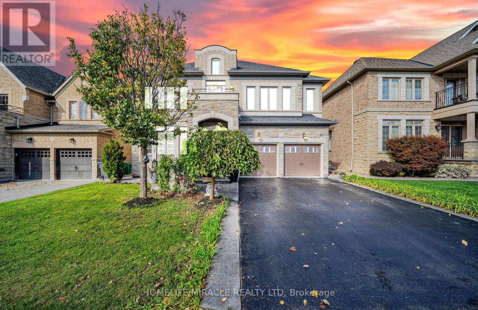 24 Haywood Drive Property Photo 1