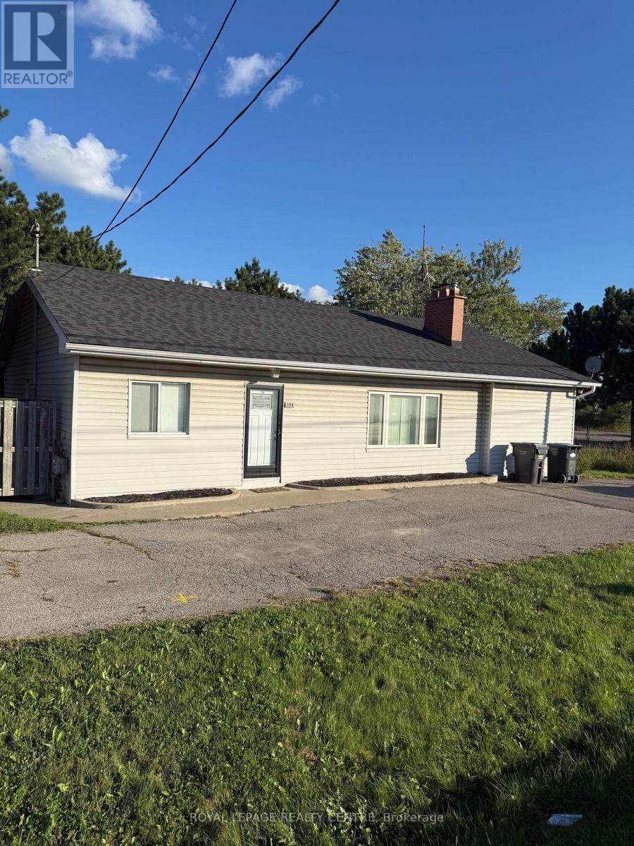 358 DERRY ROAD W