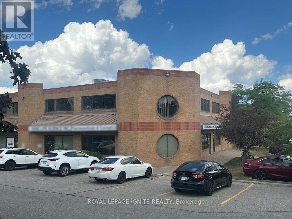 30 & 31 - 14 Automatic Road Property Photo 2