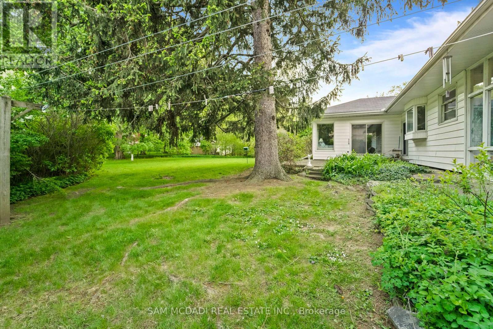 512 Bob O Link Property Photo 6