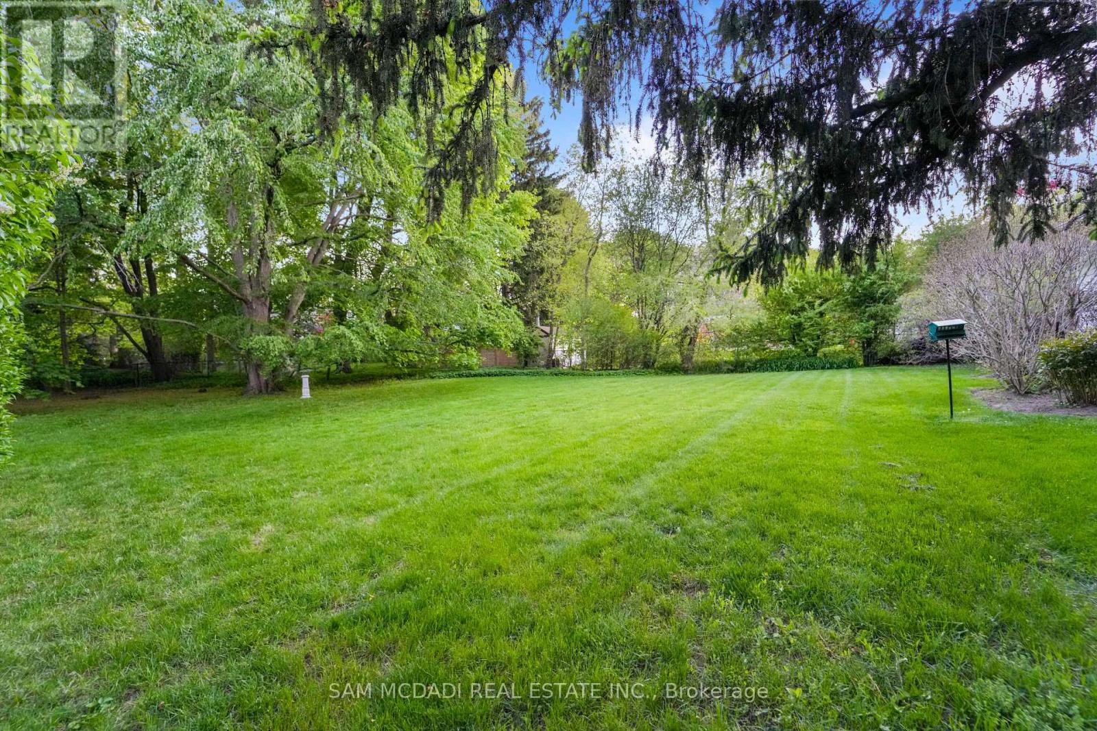 512 Bob O Link Property Photo 8