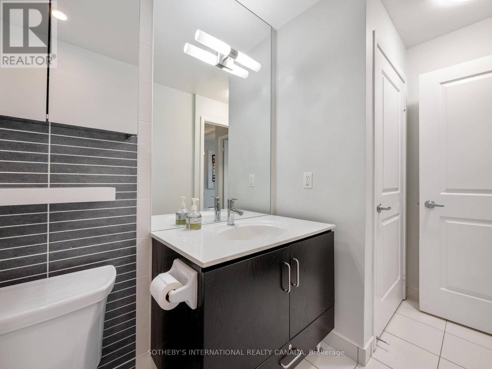 206 - 205 Sherway Gardens Road Property Photo 21