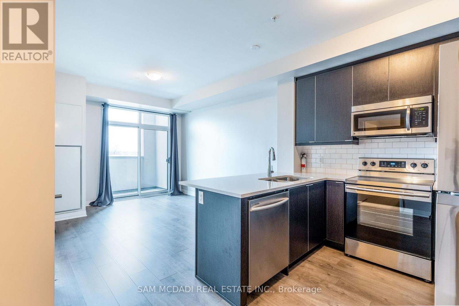 319 - 1105 Leger Way Property Photo 8